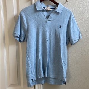 Men’s light blue polo